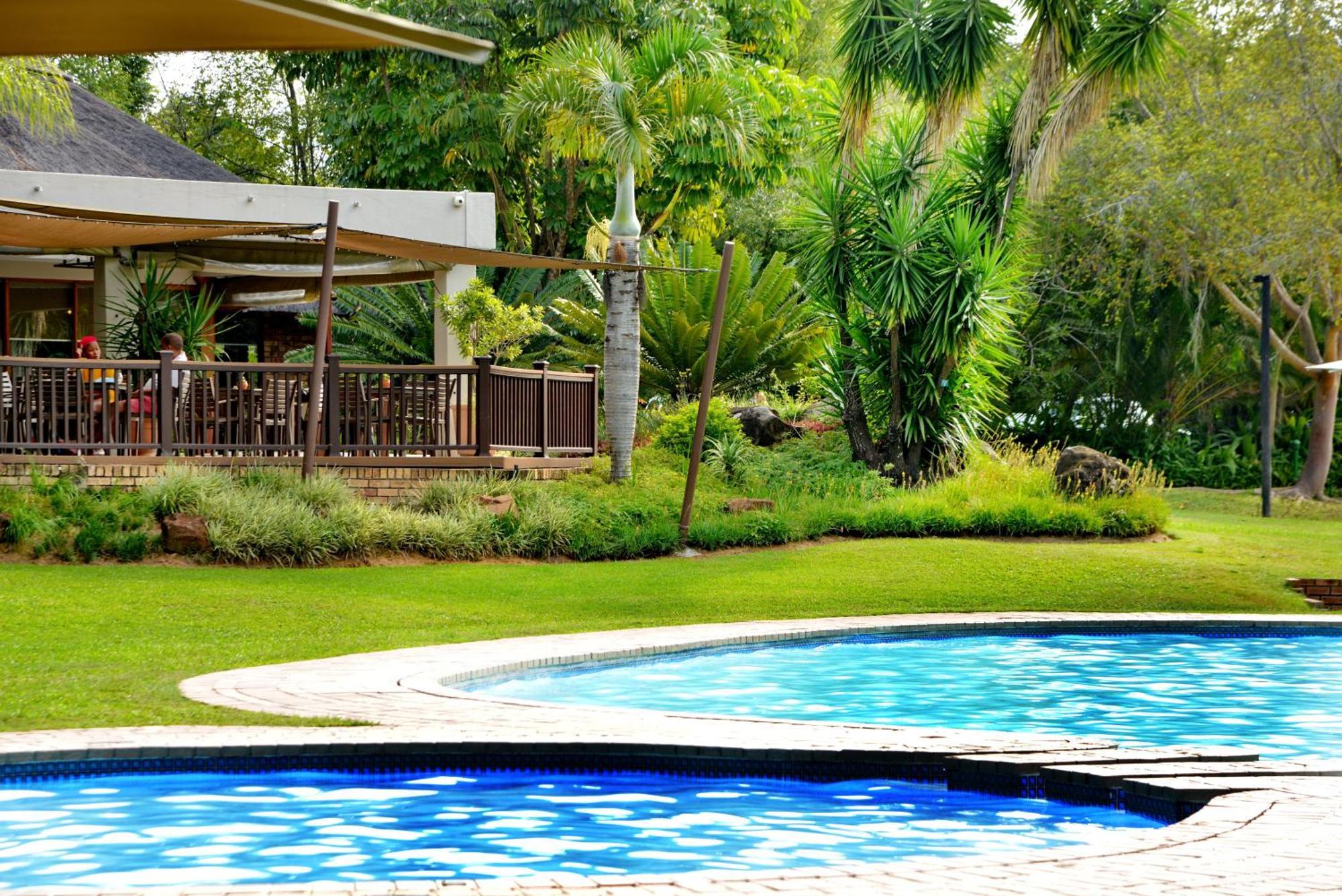 Cambalala - Luxury Units - In Kruger Park Lodge - Serviced Daily, Free Wi-Fi Hazyview Exterior foto